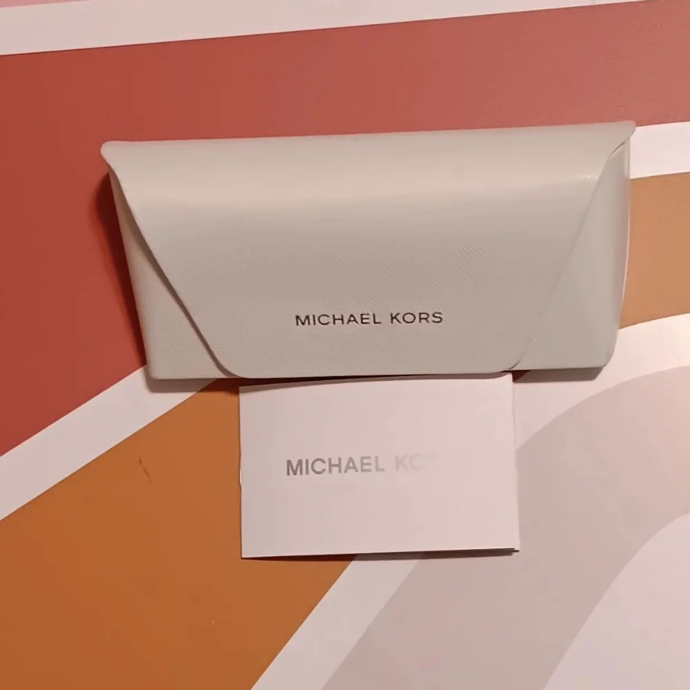 Michael‎ Kors Sunglasses Case, Box Luxottica White-silver